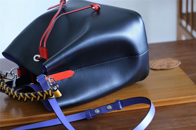 I W Fashion Lu-Vi bags - 8574