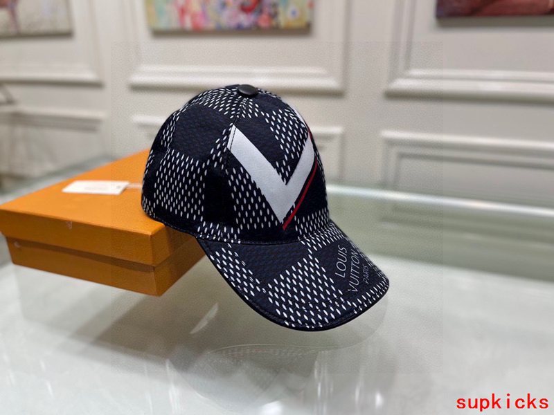 Louis Vuitton Luxury Cap