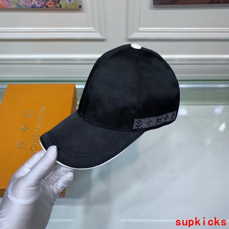 Louis Vuitton Luxury Cap