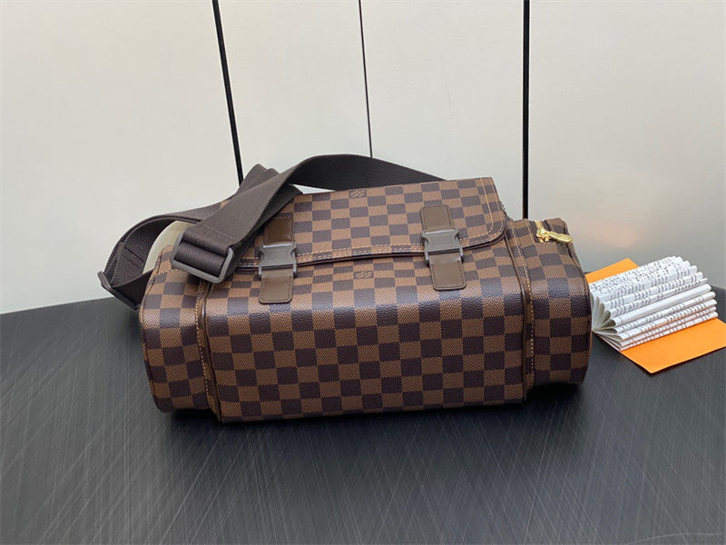 PHA - LOV Bags - 395