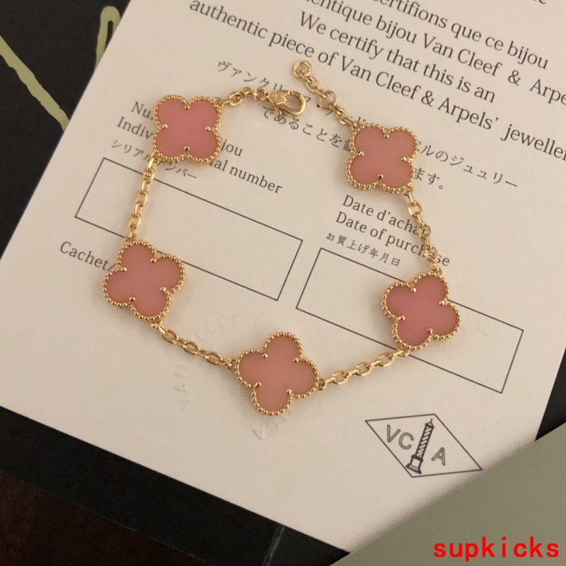 Van Cleef & Arples Jewelry