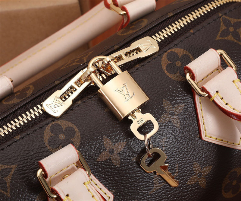PHA - LOV Bags - 305