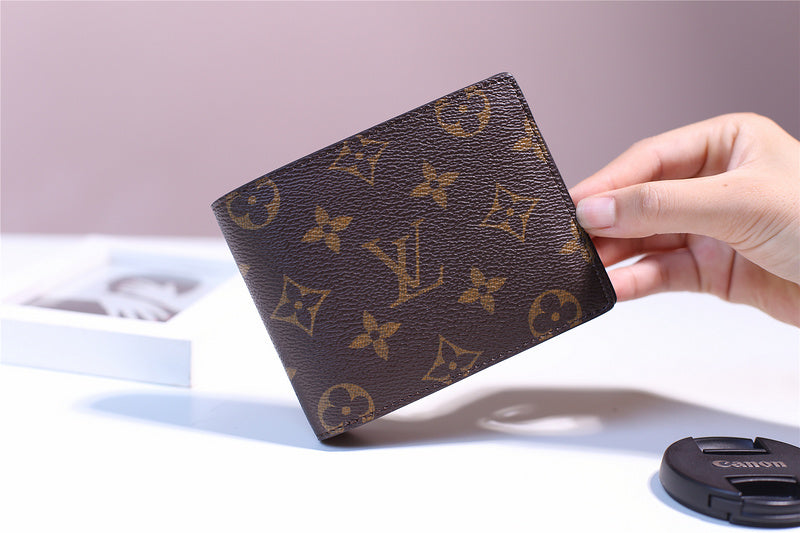 I W Fashion Lu-Vi bags - 11131