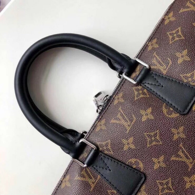 I W Fashion Lu-Vi bags - 17691