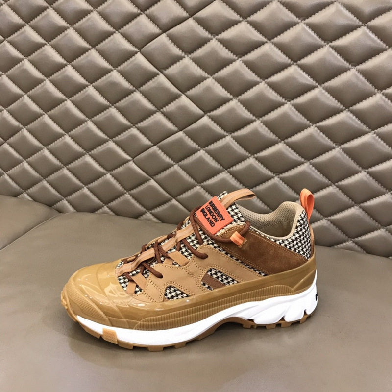 Burberry Luxury Shoes