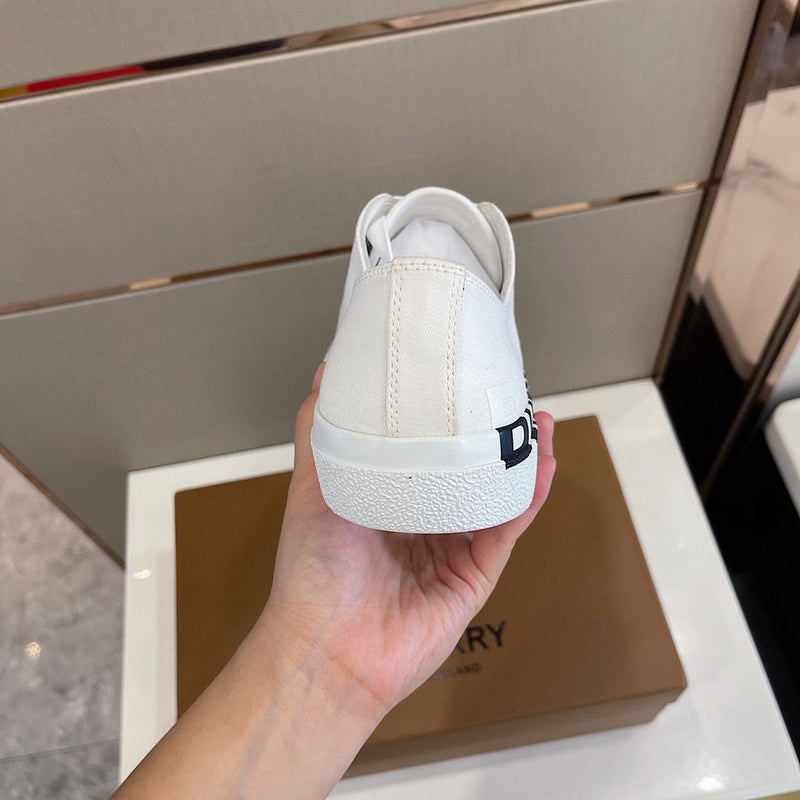 Burberry Luxury Shoes