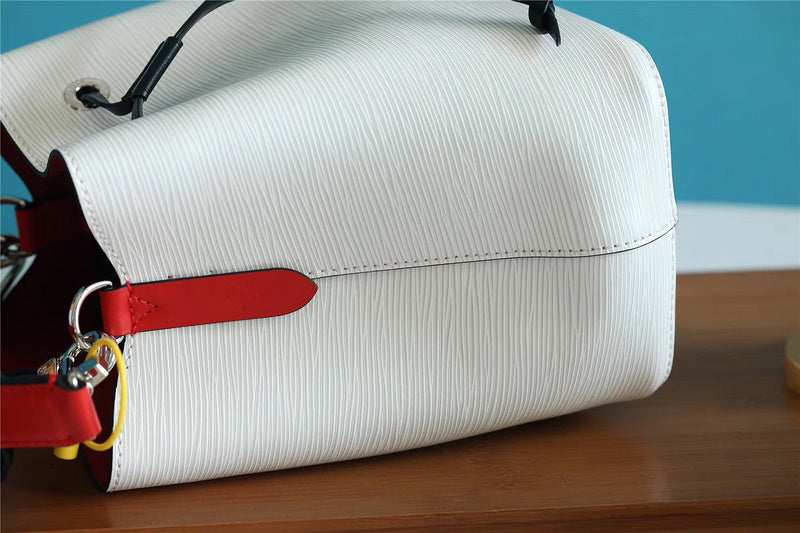 I W Fashion Lu-Vi bags - 8559
