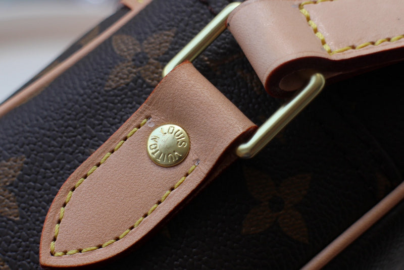 LOV2 Bags - Luxurious Bags  2667