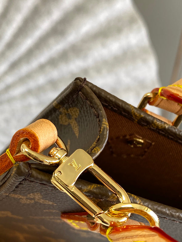 I W Fashion Lu-Vi bags - 17499