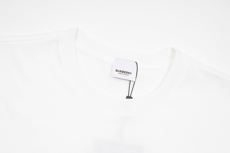 Burberry T-Shirts - 326