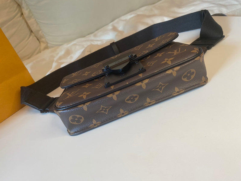 I W Fashion Lu-Vi bags - 17525