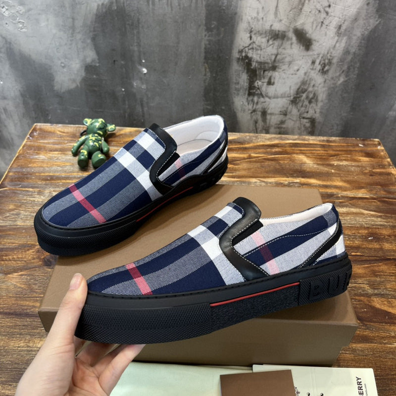 Burberry Luxury Shoes
