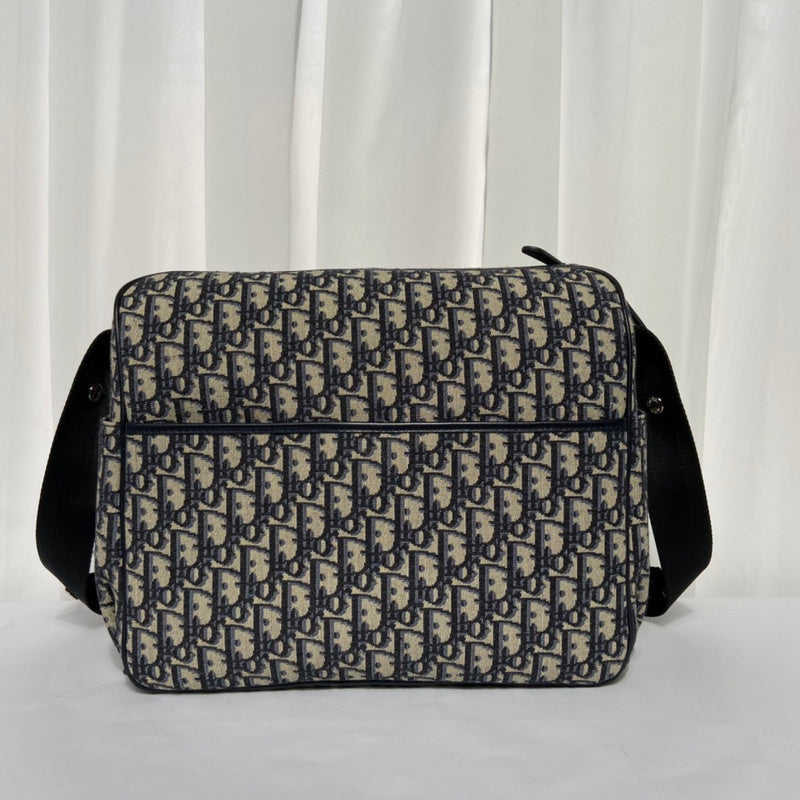 PHA - DOR Bags - 424