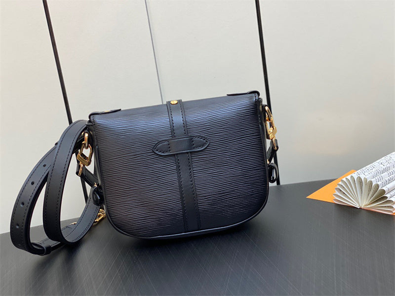 PHA - LOV Bags - 518