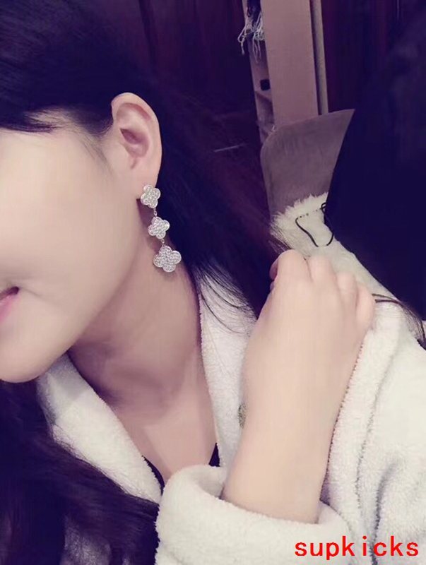 Van Cleef & Arples Jewelry