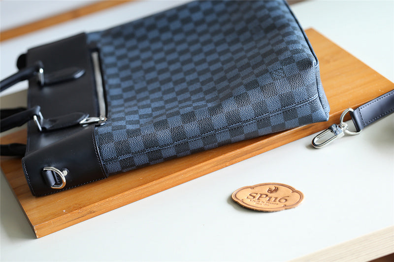 I W Fashion Lu-Vi bags - 9884