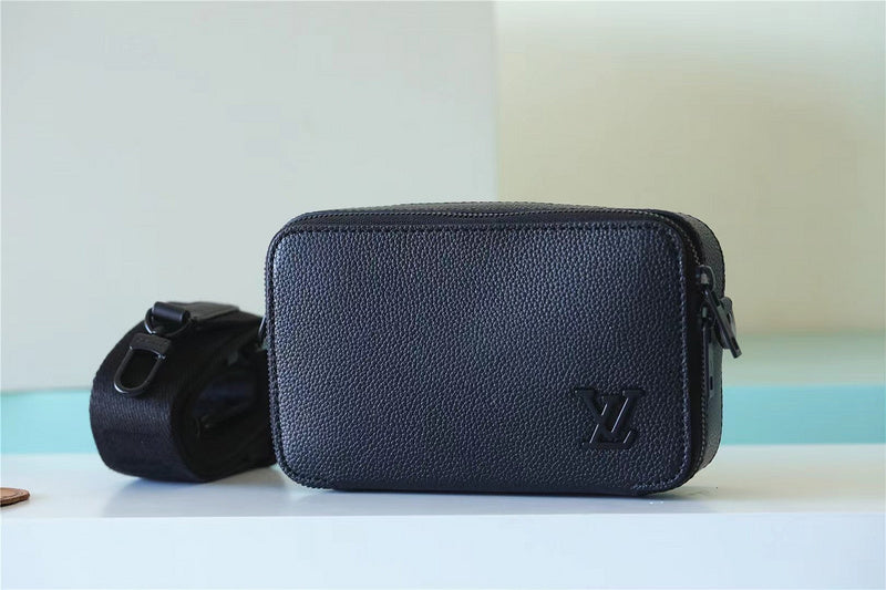 I W Fashion Lu-Vi bags - 9971