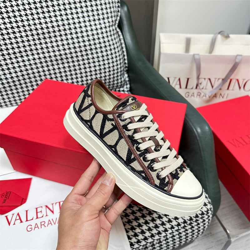Valentino GARAVANI Luxury Shoes