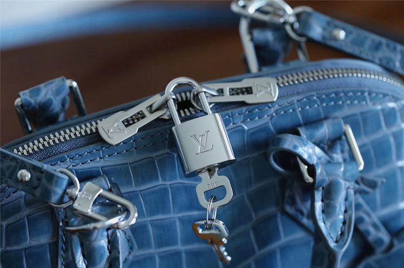 I W Fashion Lu-Vi bags - 8286