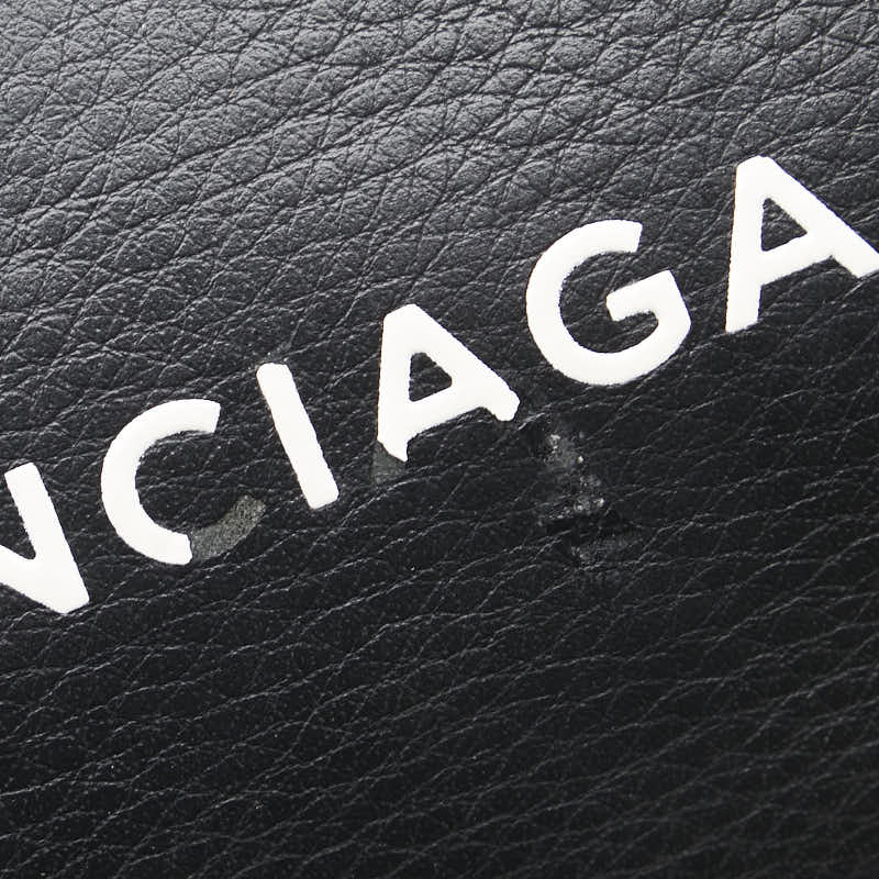 balenciaga Leather Everyday M Pouch 492465