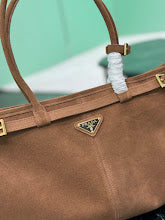 new-elite-designer-bags-nm2089