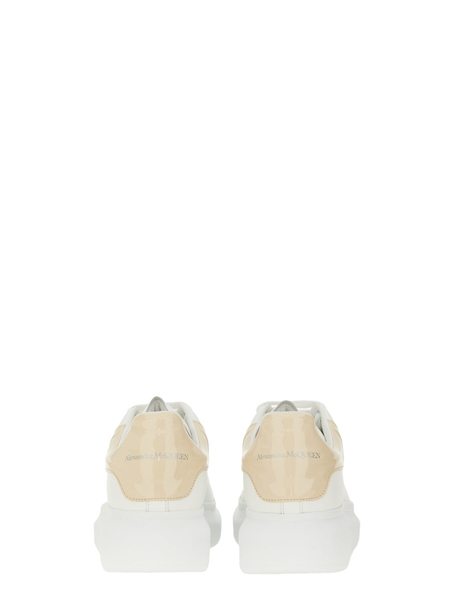 Alexander Mcqueen Men Leather Sneaker