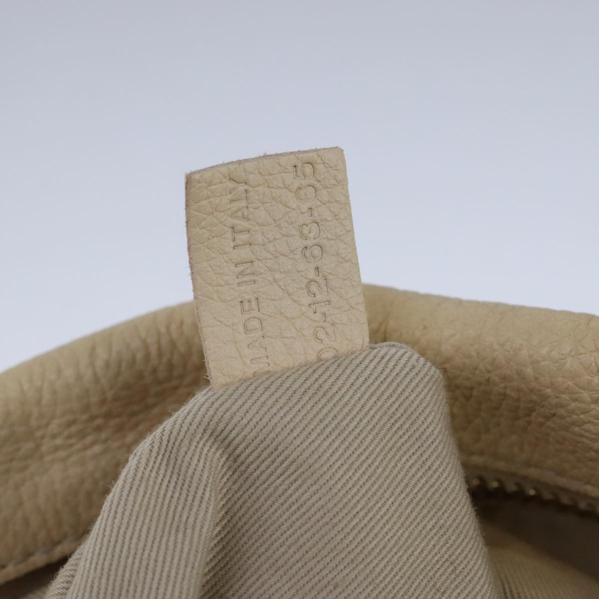 Chloe Shoulder Bag Leather Beige Gold 106505