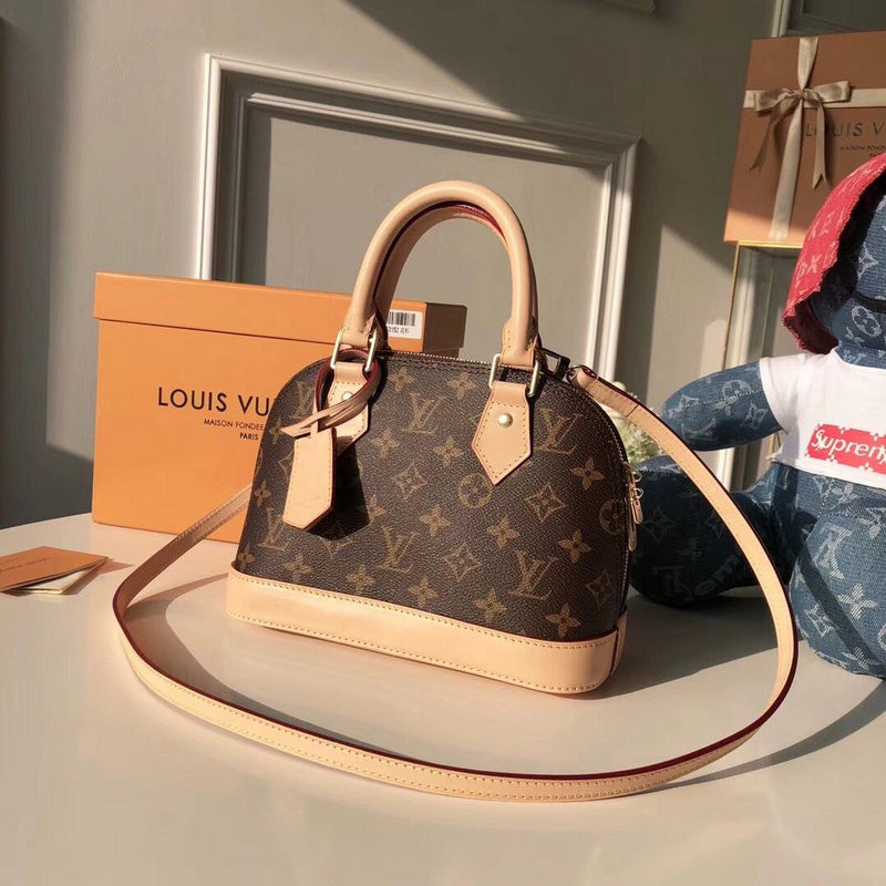 I W Fashion Lu-Vi bags - 17887
