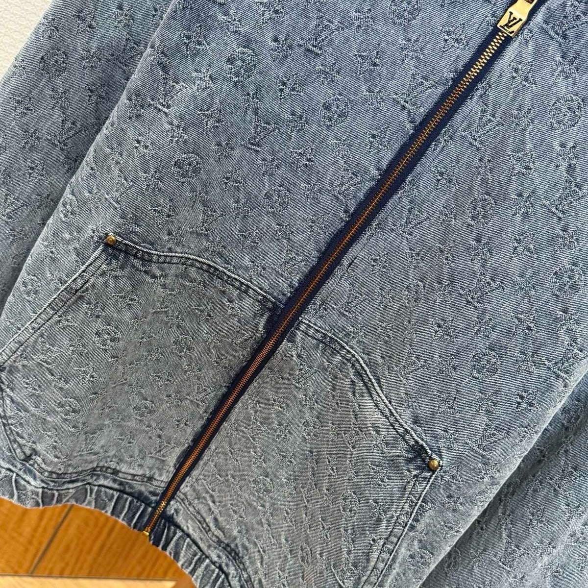 LOU DENIM JACKET