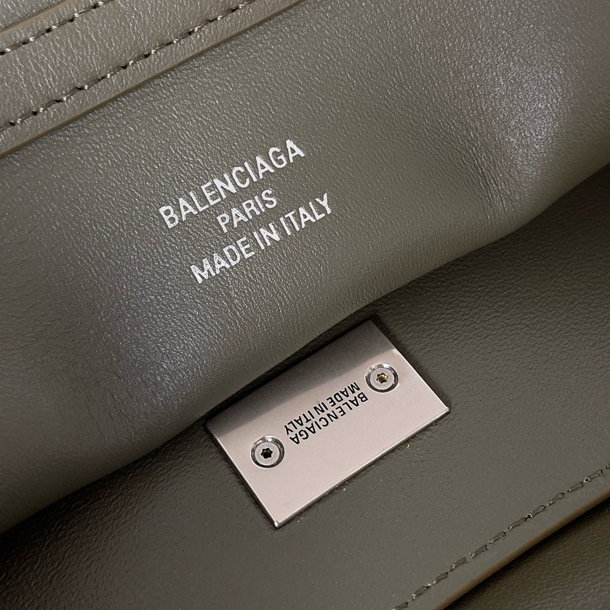 BAL MEDIUM RODEO BAG