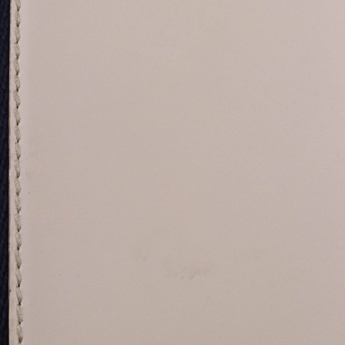 Gucci Small White Sylvie Bag.