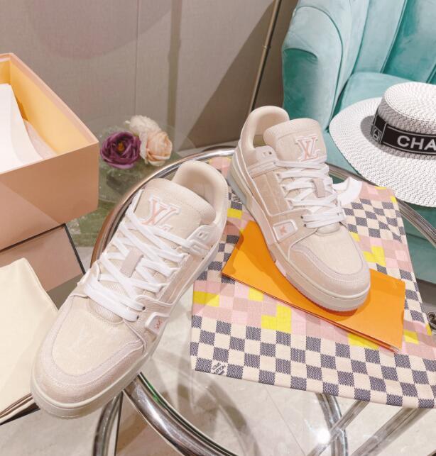 Mila's Edit - LOV Men Shoes - 930