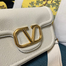 new-luxury-designer-bags-nm2910