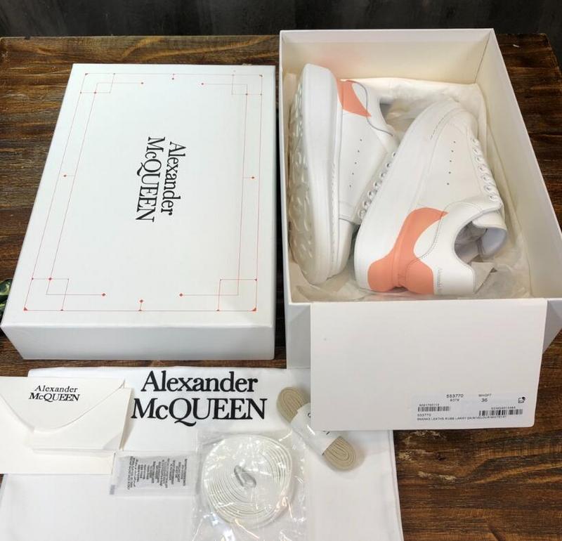 Mila's Edit - AQ Men SHoes - 400