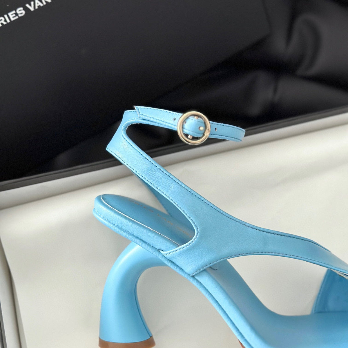 DRIES VAN NOTEN HEELS