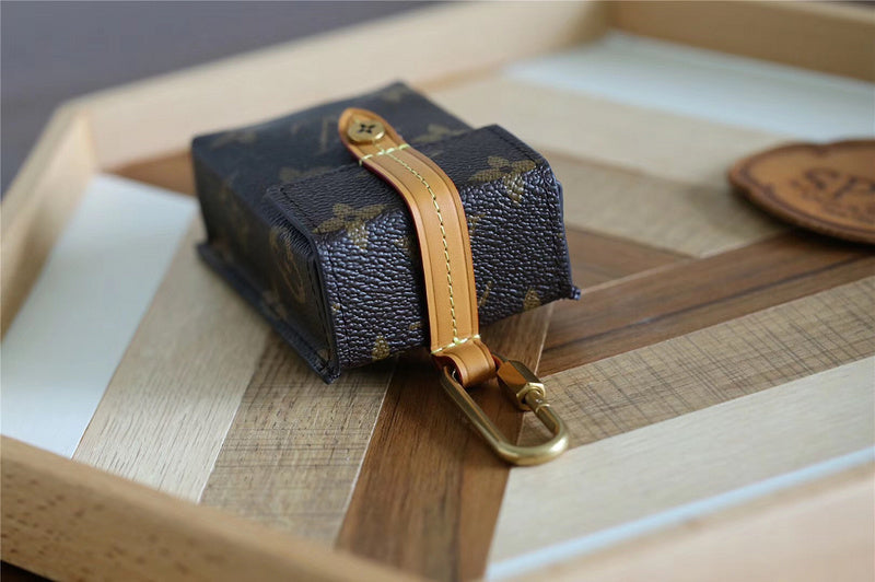 I W Fashion Lu-Vi bags - 11094