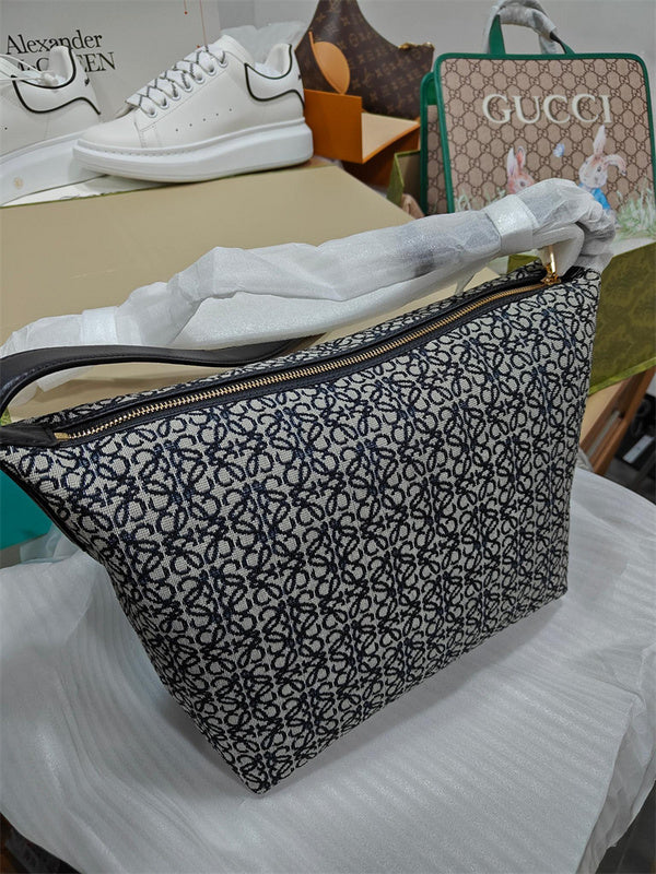 PHA - LWO Bags - 013