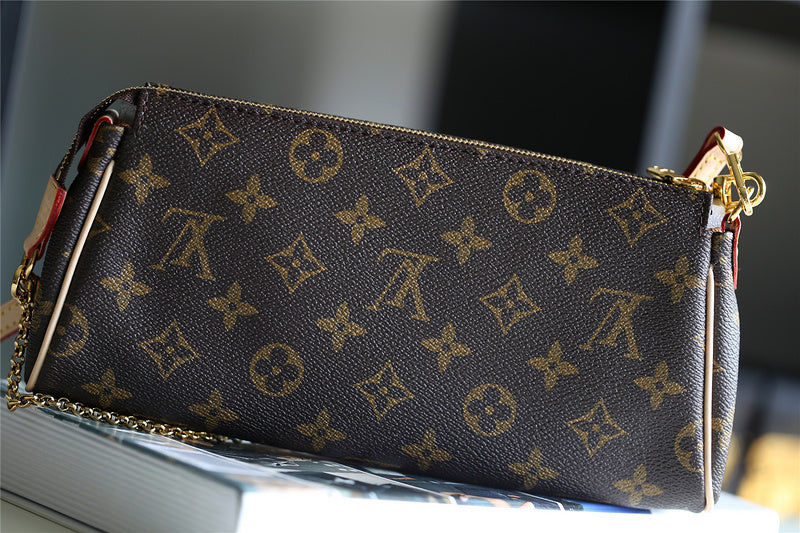 I W Fashion Lu-Vi bags - 9377