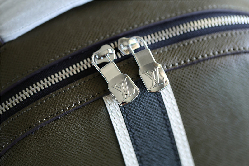 I W Fashion Lu-Vi bags - 9734