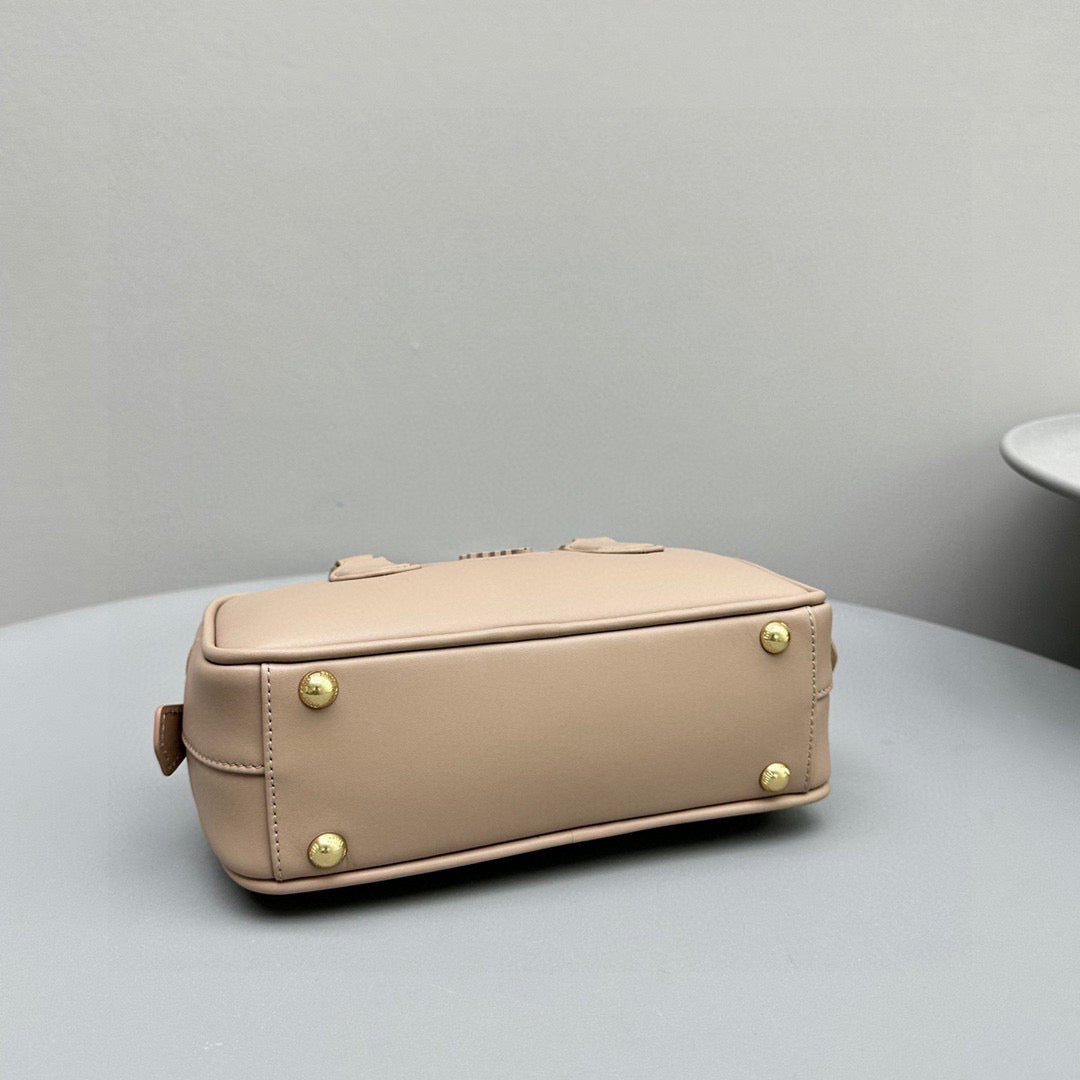 MIU M ARCADIE BAG