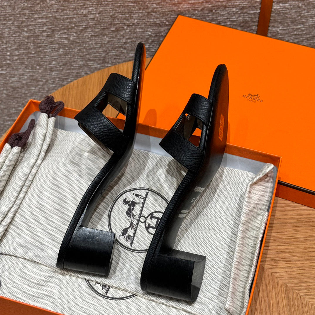 HERM OASIS SANDALS