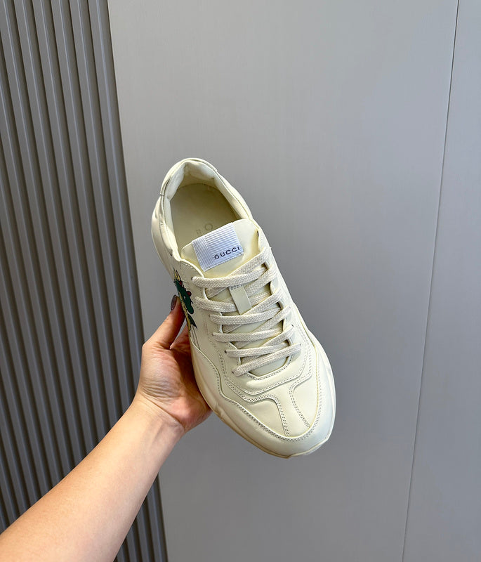 Gucci Luxury Shoes