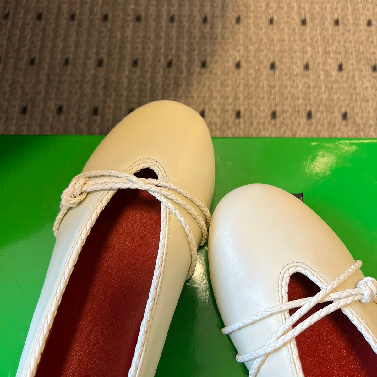 BOTT V BALLET PUMPS