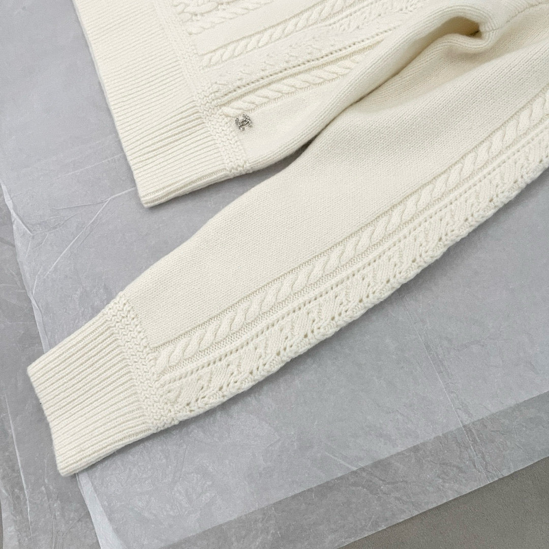 CC SWEATER
