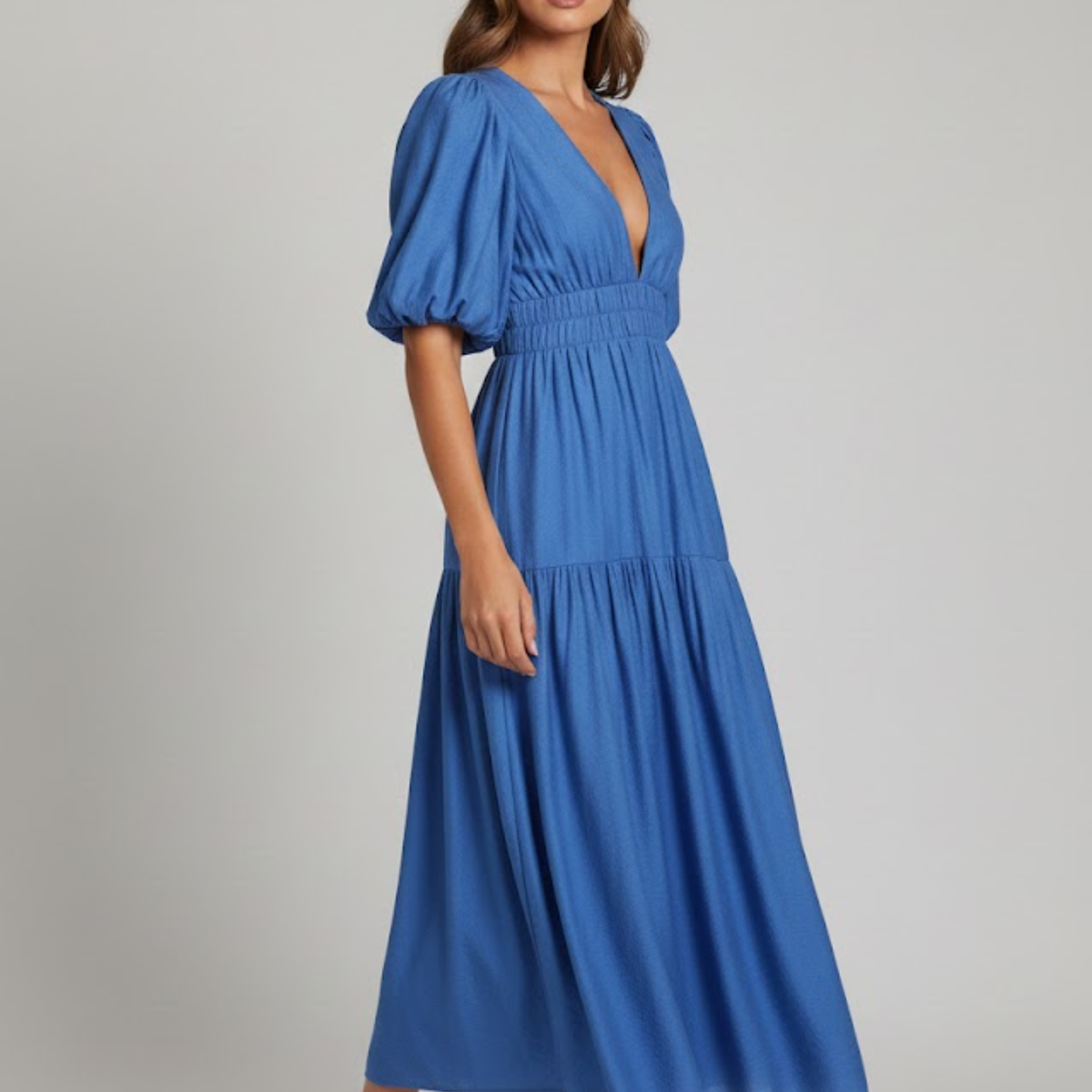 Indie | Midi Dress with V-Neck and Puff Sleeves