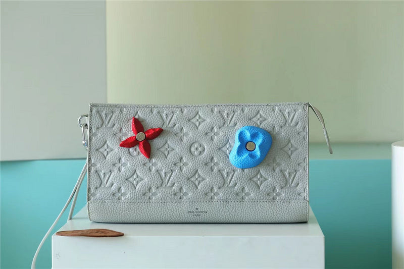 I W Fashion Lu-Vi bags - 10693
