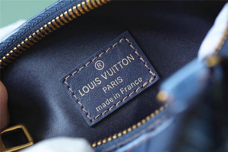 I W Fashion Lu-Vi bags - 11245