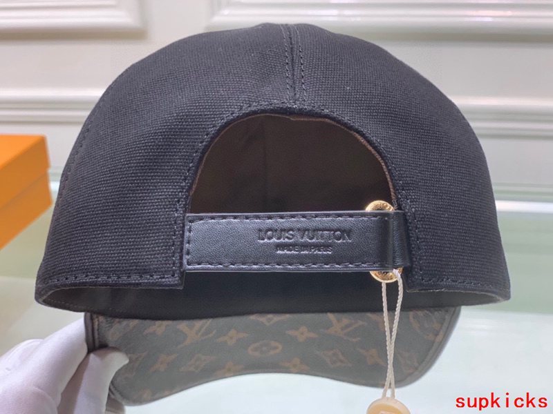 Louis Vuitton Luxury Cap