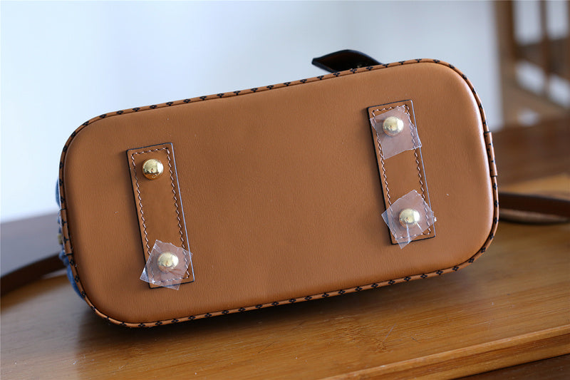 I W Fashion Lu-Vi bags - 8251
