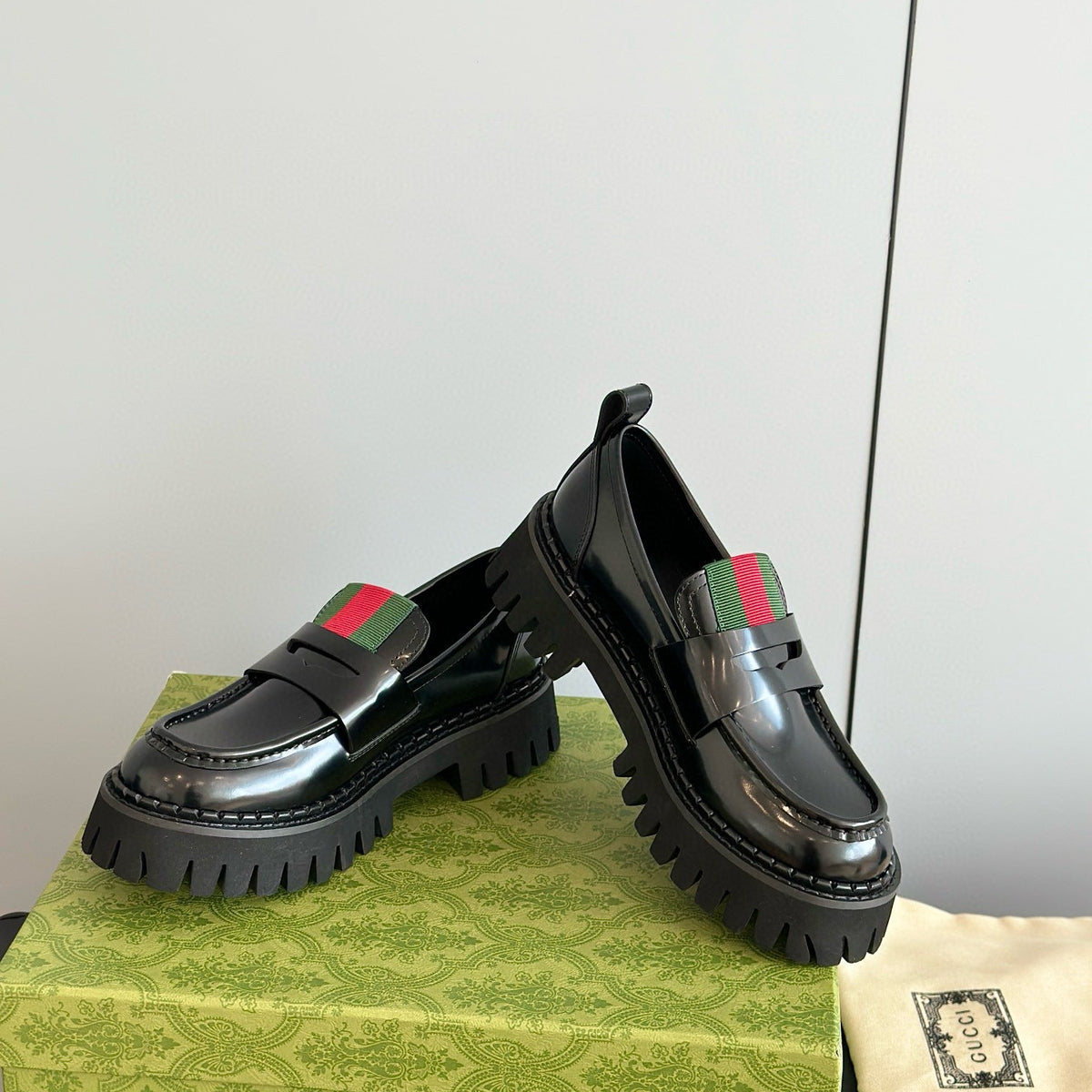 GG LOAFERS